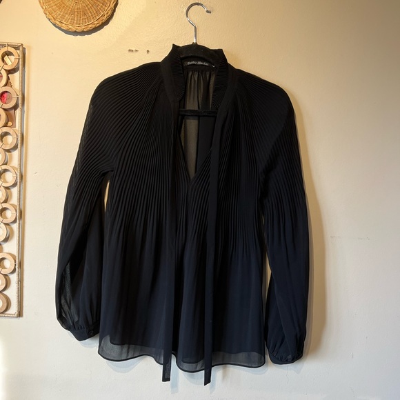 Debbie shuchat small polyester tie long-sleeve blouse… - Picture 2 of 7